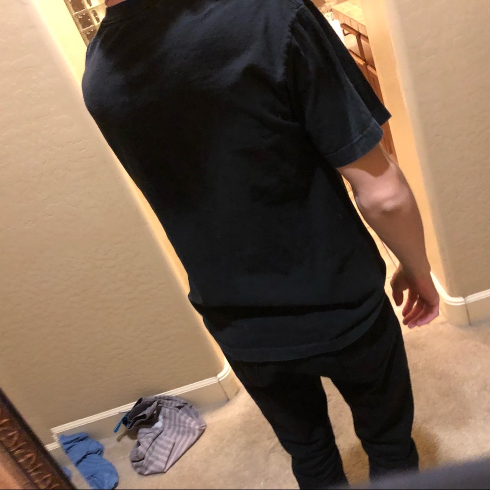 Black & White Diamond Co. T-Shirt - Picture 4 of 5